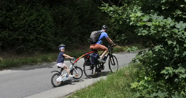 Des sentiers de randonnées à pied ou en VTT