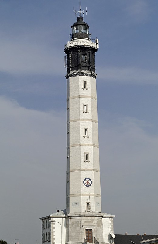 Phare de Calais proche de : Camping de La Plage
