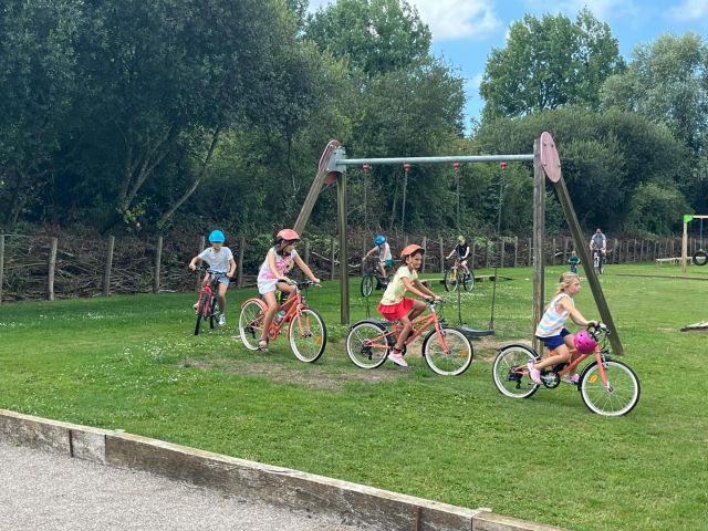 Camping Les Cytises (3 étoiles)