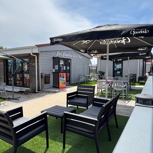 Nouvelle terrasse bar.jpg