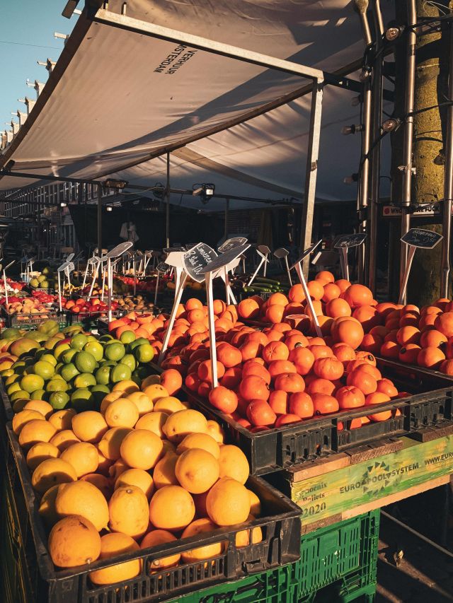 Marché d’Étaples proche de : Camping les Cytises