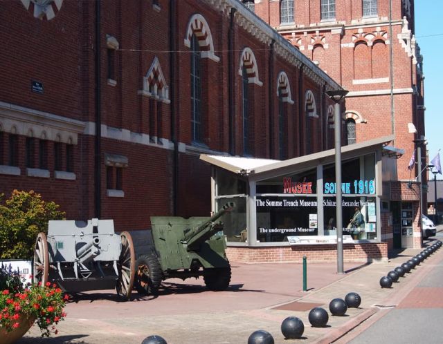 Albert à proximité de : Camping Les Rosiers